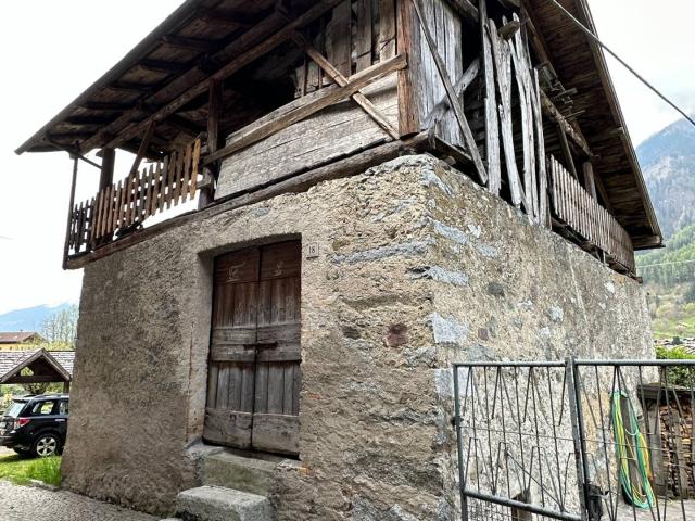 Casa indipendente in vendita a Bocenago