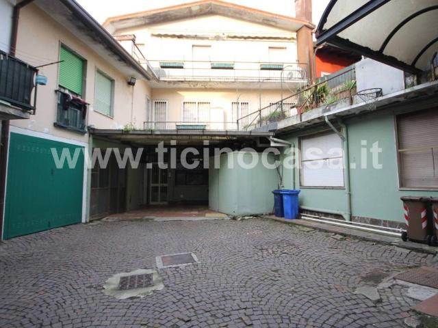 Casa indipendente in vendita a Boffalora Sopra Ticino MI