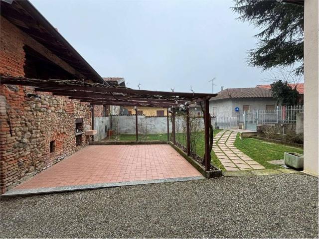 Casa indipendente in vendita a Bogogno NO