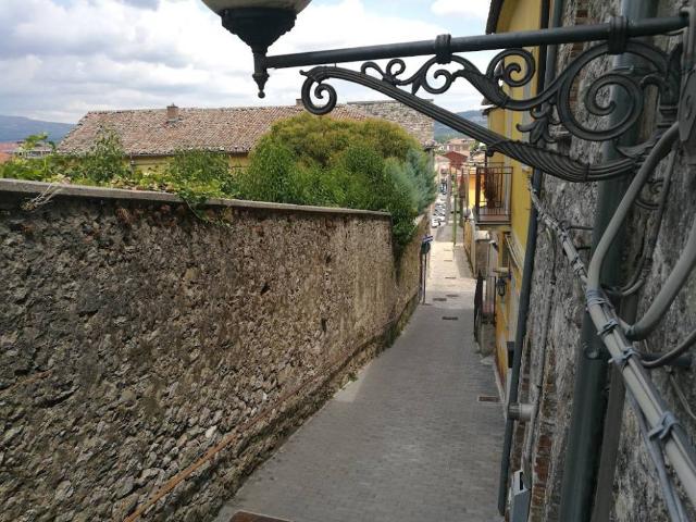 Casa indipendente in vendita a Bojano CB