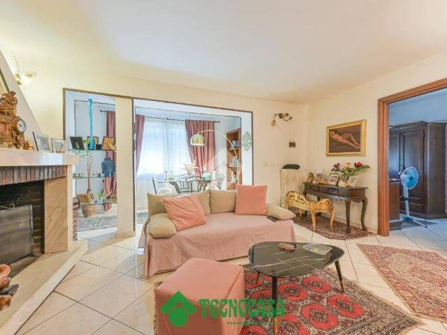 Casa indipendente in vendita a Bolano SP