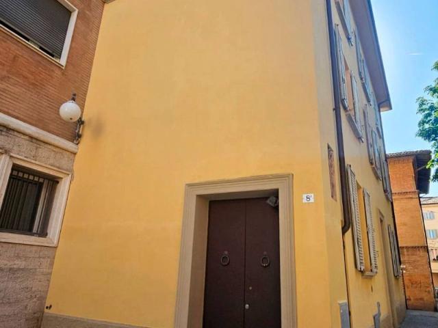 Casa indipendente in vendita a Bologna BO
