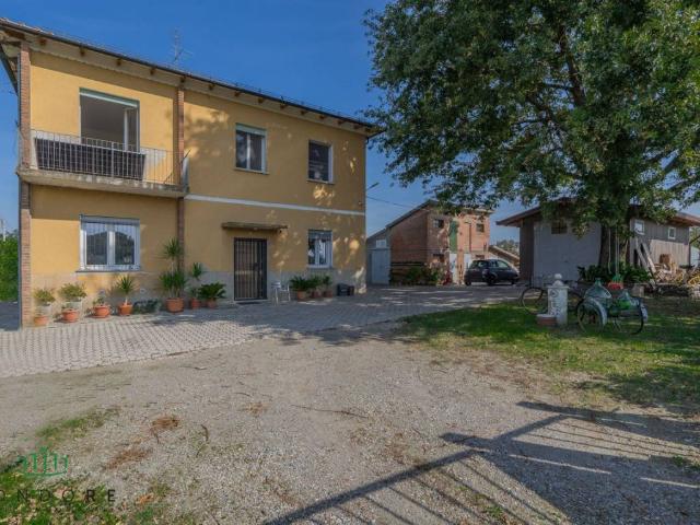 Casa indipendente in vendita a Bologna BO