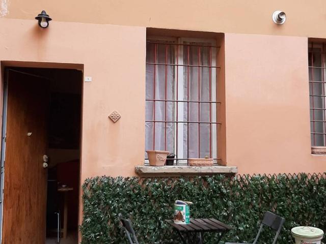 Casa indipendente in vendita a Bologna BO