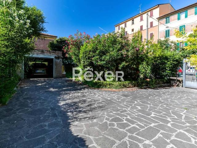 Casa indipendente in vendita a Bologna BO