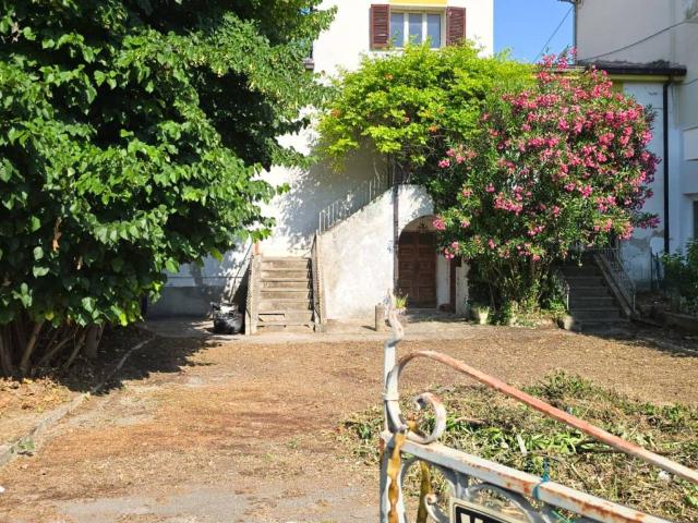 Casa indipendente in vendita a Bolognano PE