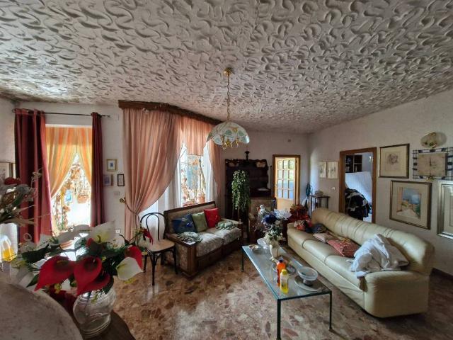 Casa indipendente in vendita a Bolotana NU