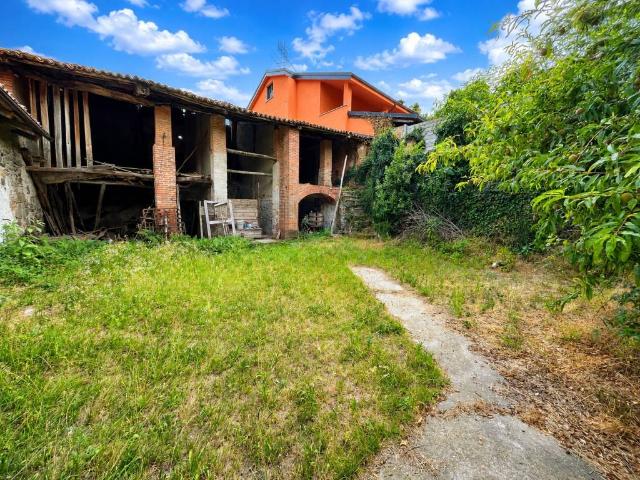 Casa indipendente in vendita a Bollengo vicolo Solferino