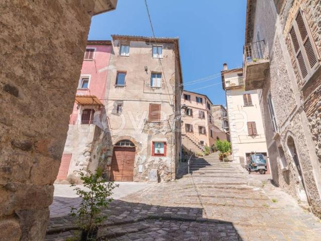 Casa indipendente in vendita a Bolsena via del Parione, 29
