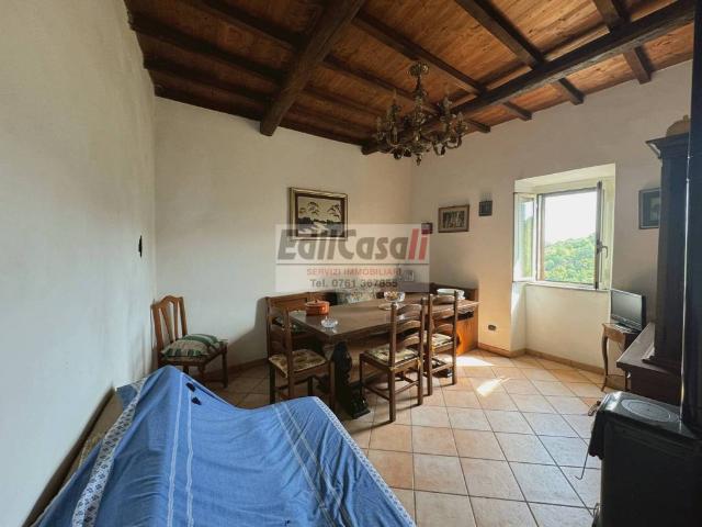 Casa indipendente in vendita a Bomarzo VT