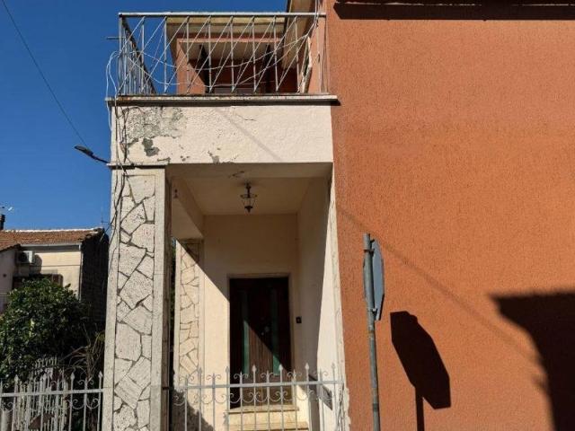 Casa indipendente in vendita a Bomarzo VT