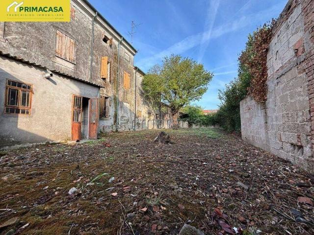 Casa indipendente in vendita a Bonavigo VR