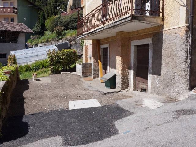 Casa Indipendente in vendita a Bondo