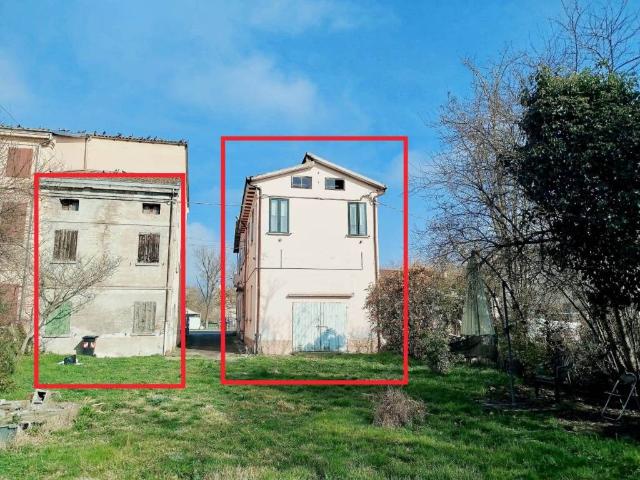 Casa indipendente in vendita a Mirandola MO