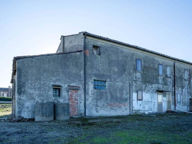 Casa indipendente in vendita a Bondeno FE