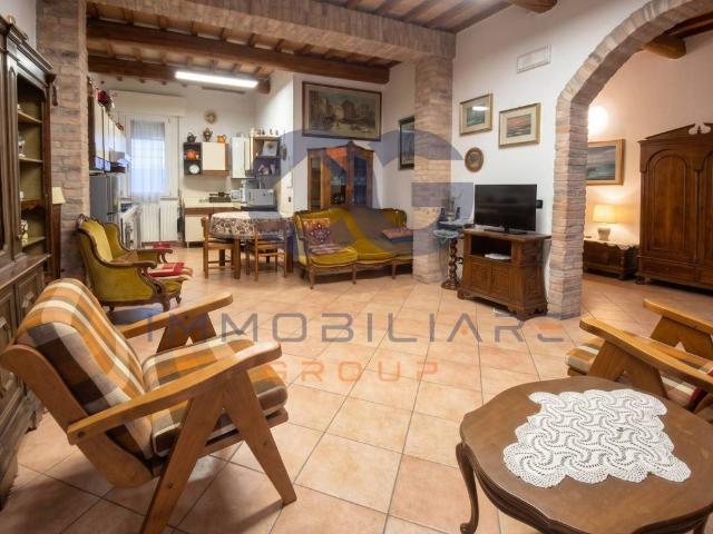 Casa indipendente in vendita a Bondeno FE