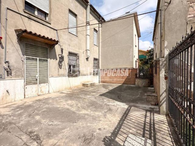 Casa indipendente in vendita a Bondeno FE
