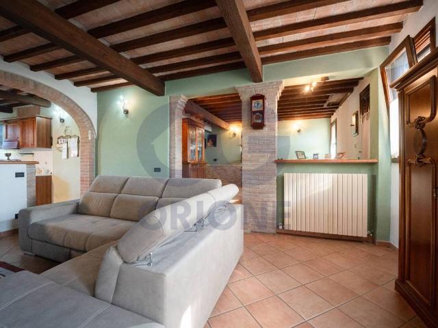 Casa indipendente in vendita a Bondeno FE