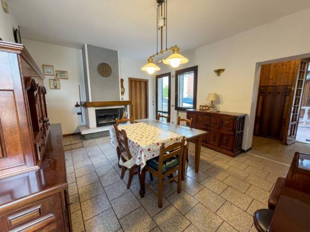 Casa indipendente in vendita a Bondeno FE