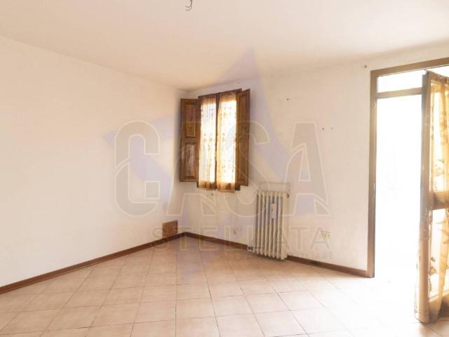 Casa indipendente in vendita a Bondeno FE