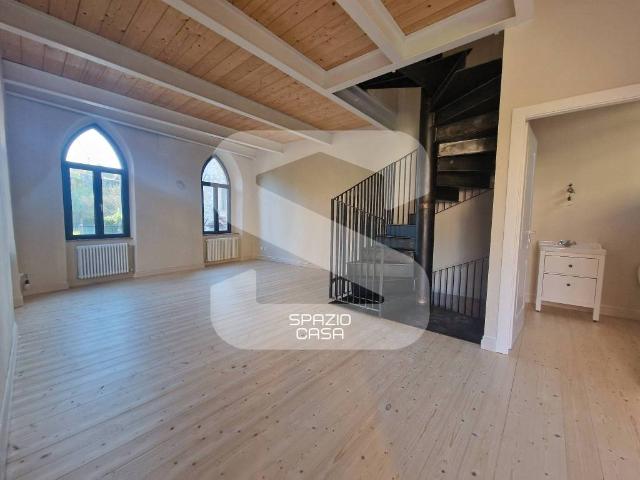 Casa indipendente in vendita a Borgo a Mozzano LU