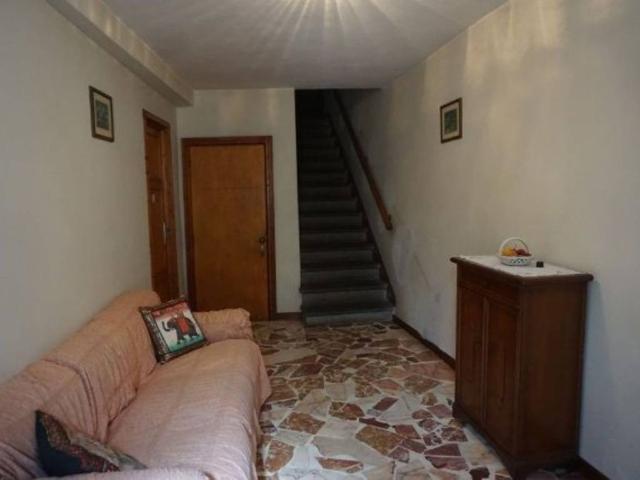 Casa indipendente in vendita a Borgo a Mozzano LU