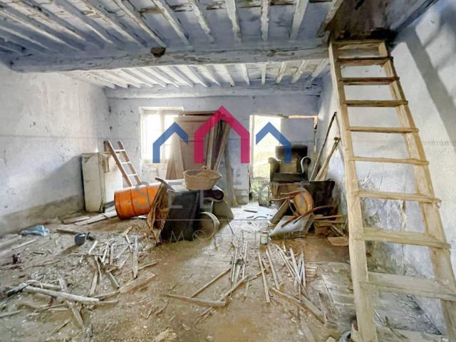 Casa indipendente in vendita a Borgo a Mozzano LU