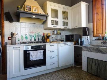Casa indipendente in vendita a Borgo a Mozzano LU