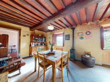 Casa indipendente in vendita a Borgo a Mozzano LU
