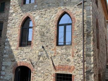 Casa indipendente in vendita a Borgo a Mozzano LU