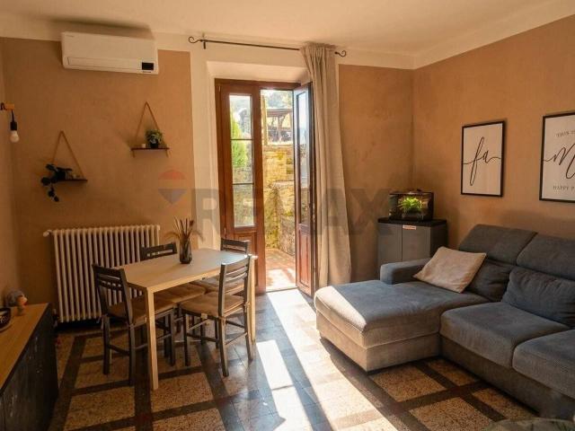 Casa indipendente in vendita a Borgo A Mozzano