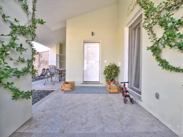 Casa indipendente in vendita a Borgo d'Ale VC