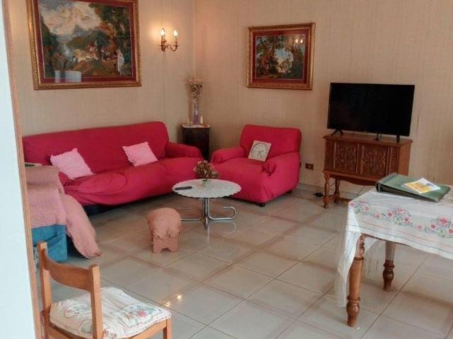 Casa indipendente in vendita a Borgo d'Ale VC