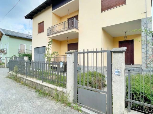 Casa indipendente in vendita a Borgo San Dalmazzo CN
