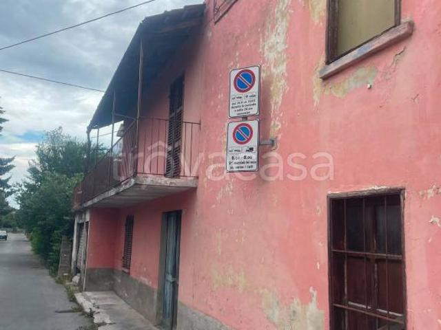 Casa indipendente in vendita a Borgo San Dalmazzo via Ticino