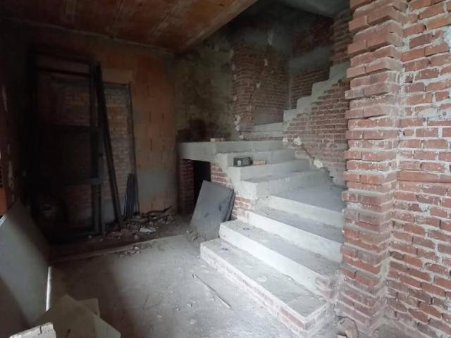 Casa indipendente in vendita a Borgo San Lorenzo FI