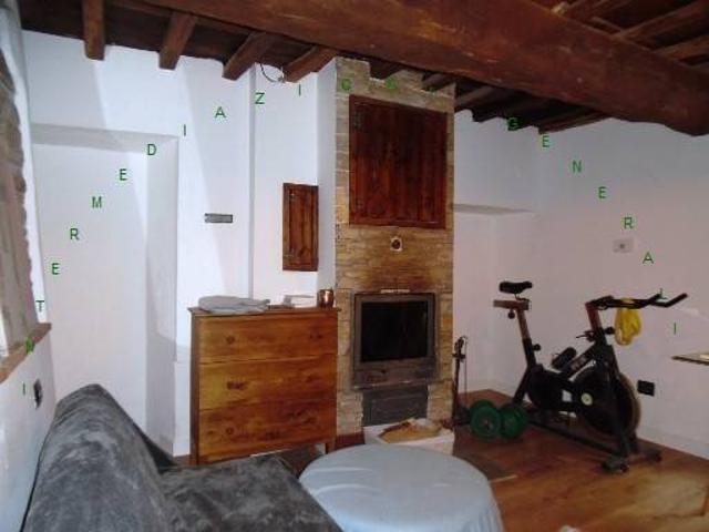 Casa indipendente in vendita a Borgo San Lorenzo FI
