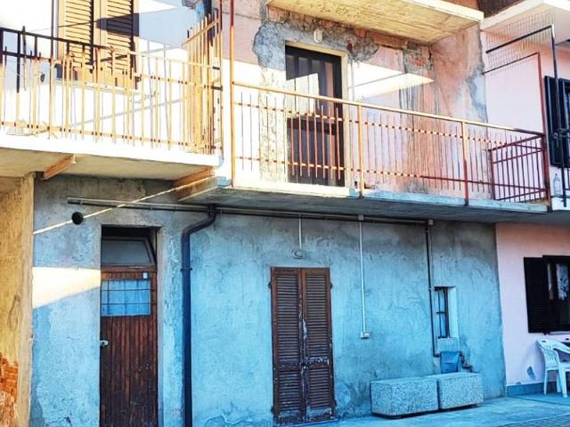 Casa indipendente in vendita a Borgo Ticino NO