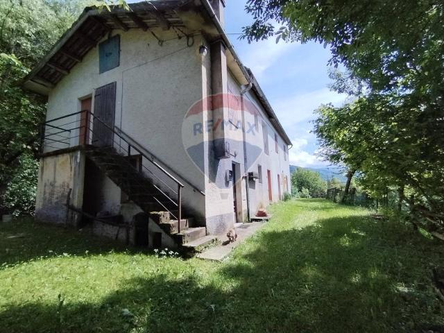 Casa indipendente in vendita a Borgo Valbelluna
