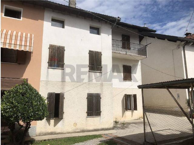 Casa indipendente in vendita a Borgo Valbelluna BL