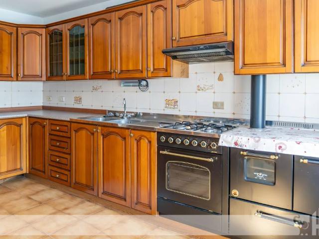 Casa indipendente in vendita a Borgo Valbelluna BL