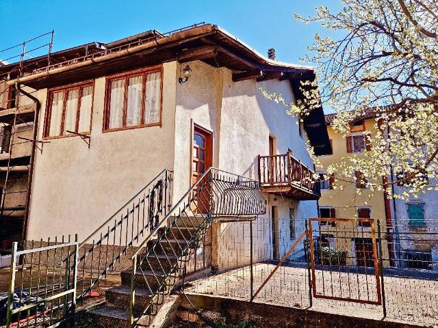 Casa indipendente in vendita a Borgo Valsugana TN