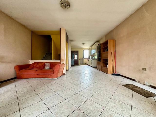 Casa indipendente in vendita a Borgo Veneto