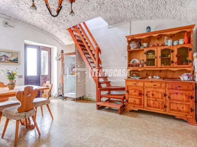 Casa indipendente in vendita a Borgomanero NO