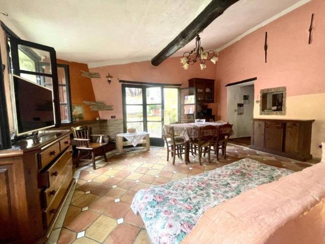 Casa indipendente in vendita a Borgomaro IM