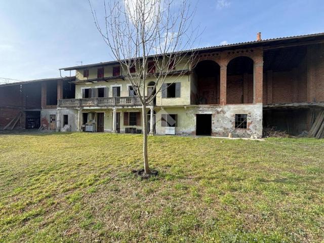 Casa indipendente in vendita a Borgomasino TO