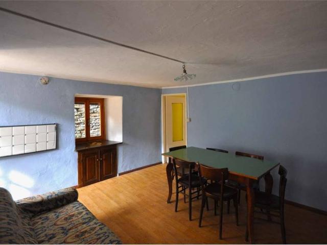 Casa indipendente in vendita a Borgomezzavalle VB