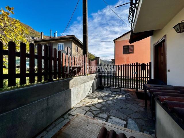 Casa indipendente in vendita a Borgone Susa