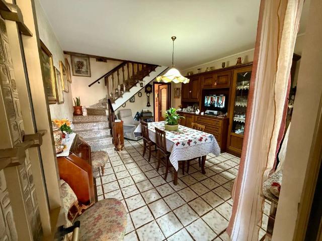 Casa indipendente in vendita a Borgosatollo BS
