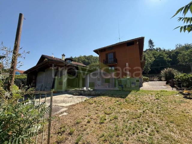Villa singola in vendita a Borgosesia